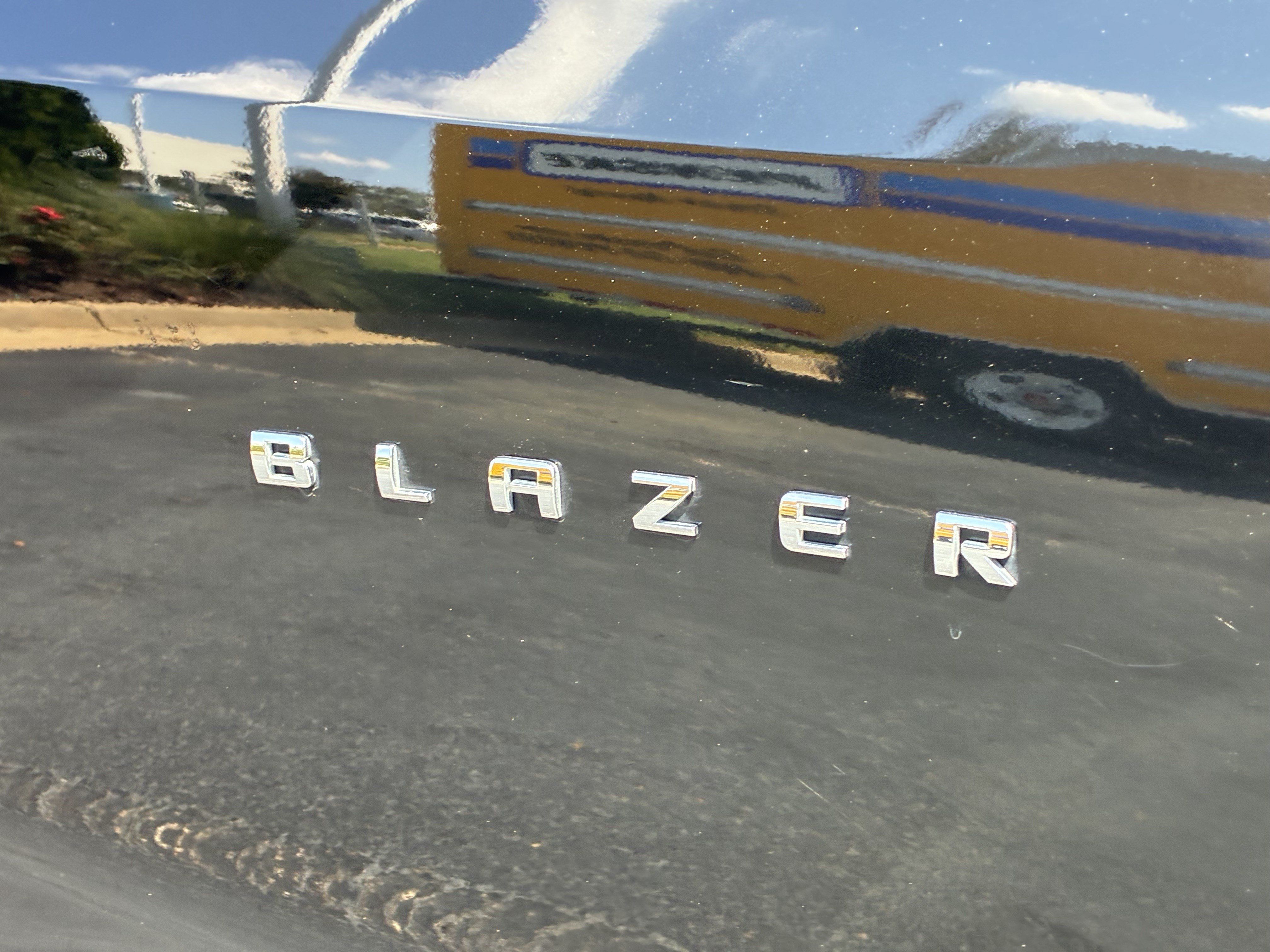 Used 2023 Chevrolet Blazer LT FWD image 7