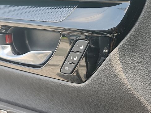 New 2026 Honda CR-V EX-L image 15