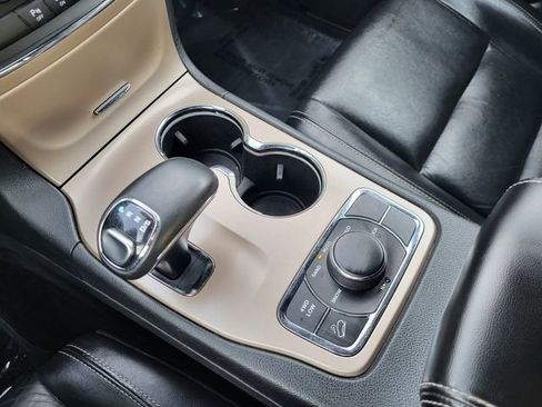 Used 2015 Jeep Grand Cherokee Limited w/ Trailer Tow Group IV image 11