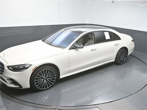 Used 2023 Mercedes-Benz S 500 4MATIC image 42