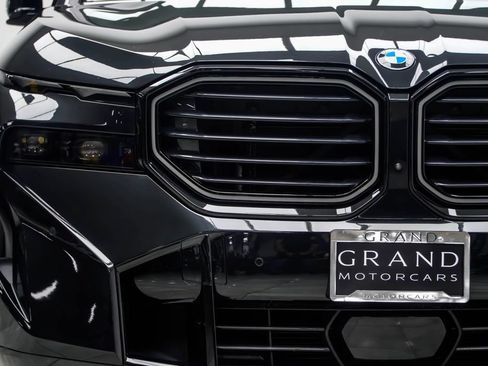 Used 2023 BMW XM AWD/4WD image 14
