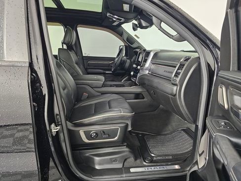 Used 2020 RAM 1500 Limited w/ Black Appearance Package image 12