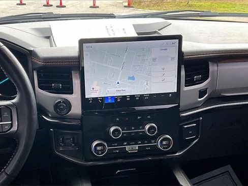 Used 2024 Ford Expedition Timberline image 9