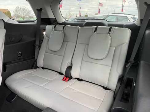 New 2026 Ford Explorer Active w/ Active Comfort Package image 16