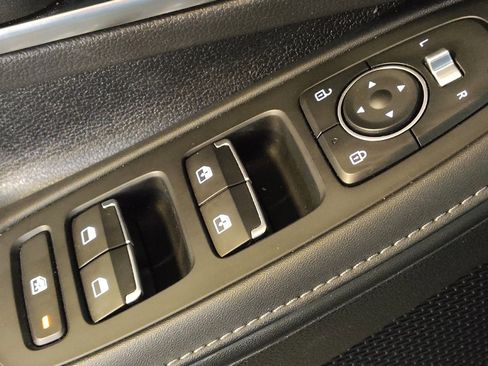 Used 2020 Hyundai Sonata Limited image 27