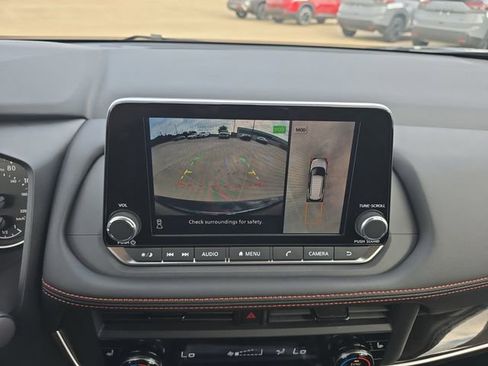 New 2026 Nissan Rogue SV AWD/4WD image 9