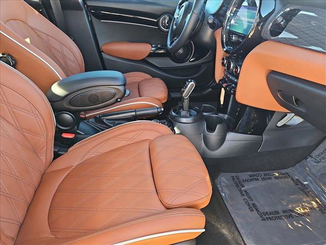 Certified 2024 MINI Cooper S FWD image 21