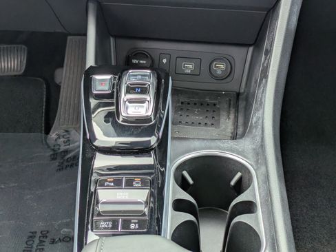 Used 2020 Hyundai Sonata Limited FWD image 17