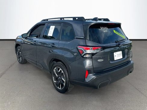 Used 2025 Subaru Forester Limited AWD/4WD image 5