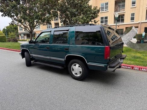 Used 1997 GMC Yukon 4WD 4-Door w/ Marketing Opt Pkg 5 image 6