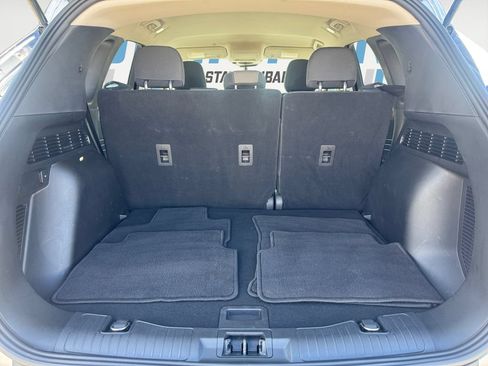 Used 2022 Ford Escape SE w/ Cold Weather Package AWD/4WD image 16