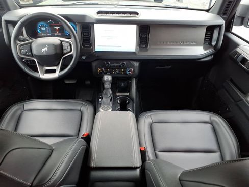 Used 2025 Ford Bronco Badlands AWD/4WD image 15