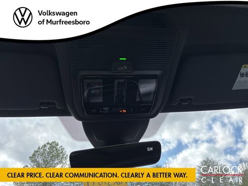 Certified 2025 Volkswagen GTI SE image 22