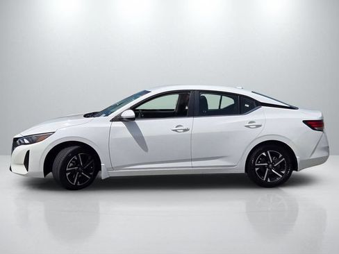 Used 2024 Nissan Sentra SV FWD image 7