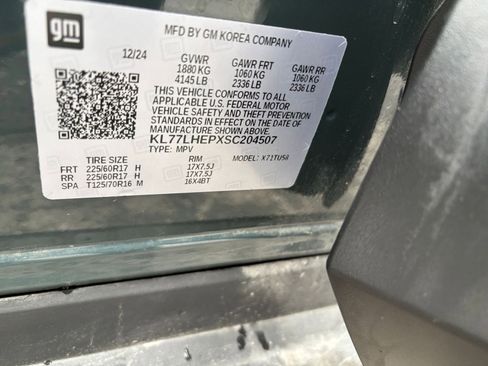 Used 2025 Chevrolet Trax LT image 22