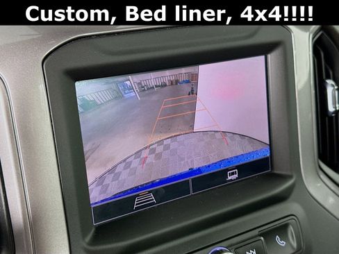 Used 2023 Chevrolet Silverado 1500 Custom image 15