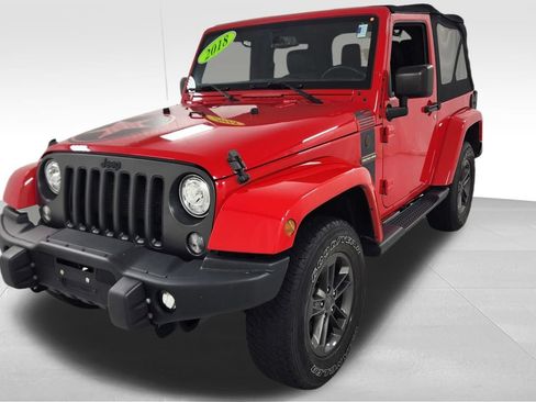 Used 2018 Jeep Wrangler Sport AWD/4WD image 7