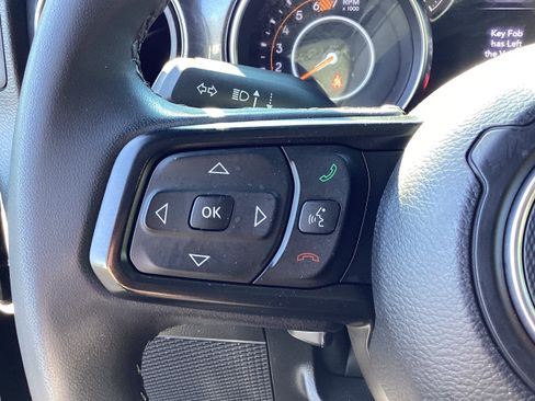 Used 2023 Jeep Wrangler Unlimited Sport AWD/4WD image 29