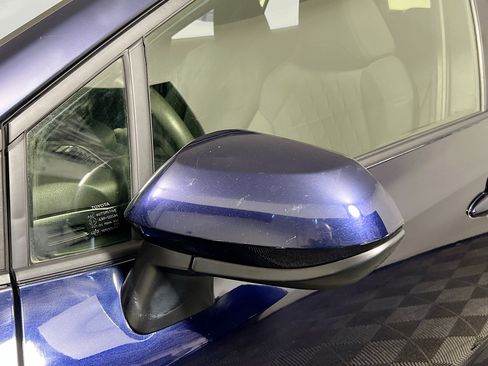 Used 2020 Toyota Corolla LE FWD image 12