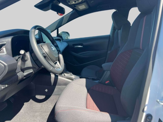 Certified 2026 Toyota Corolla SE FWD image 19