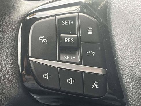 Used 2023 Ford Escape Active w/ Tech Pack #2 FWD image 36