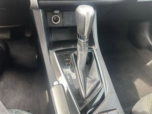 Used 2019 Toyota Corolla LE image 25