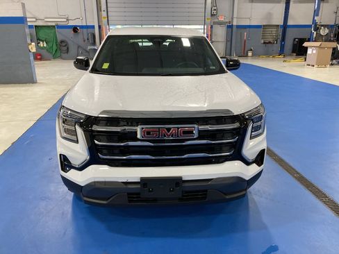 Used 2026 GMC Terrain Elevation AWD/4WD image 2