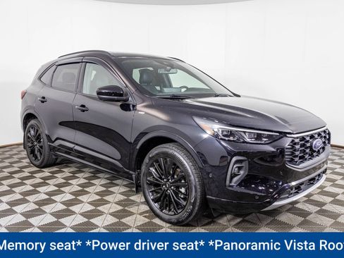 Used 2024 Ford Escape ST-Line Elite w/ Premium Technology Package AWD/4WD image 17