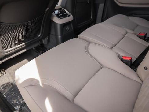 New 2026 Volvo XC90 T8 Plus w/ Protection Package Premier image 34