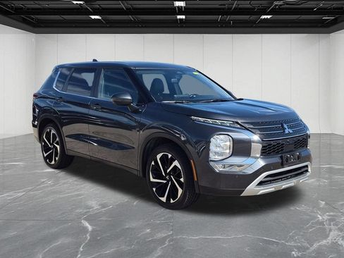 Used 2024 Mitsubishi Outlander SE FWD image 7