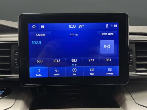 Used 2023 Ford Explorer XLT image 19