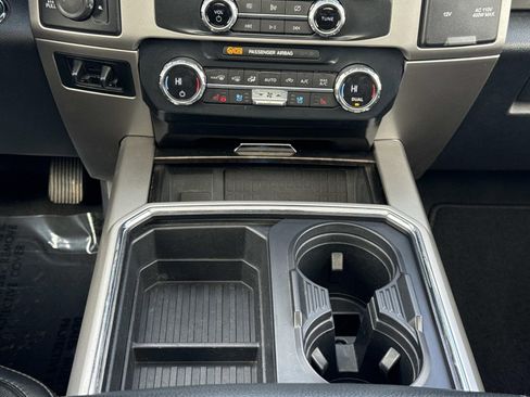 Used 2022 Ford F250 Lariat w/ Lariat Ultimate Package image 13