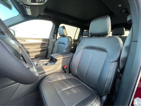 New 2025 Jeep Grand Cherokee L Limited image 22