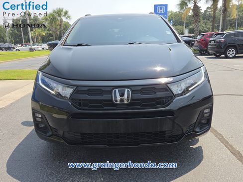 Certified 2025 Honda Odyssey EX-L image 8