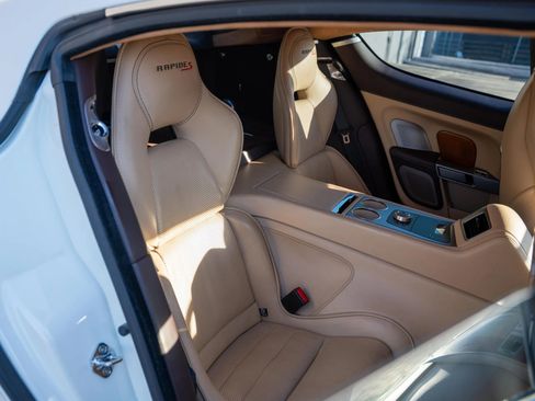Used 2014 Aston Martin Rapide S image 15