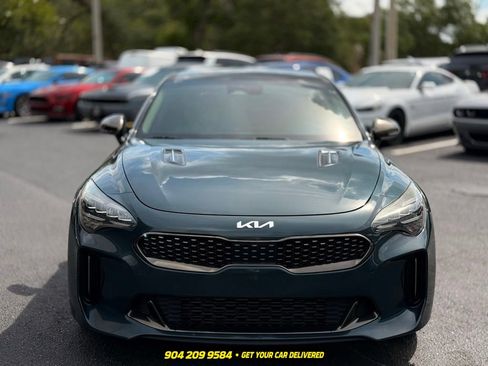 Used 2022 Kia Stinger GT1 RWD image 9