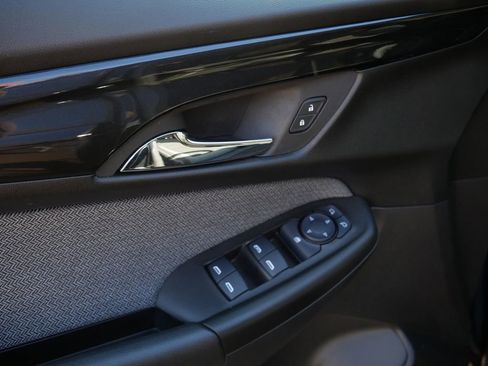 Used 2025 Chevrolet TrailBlazer LS w/ LS Convenience Package image 16