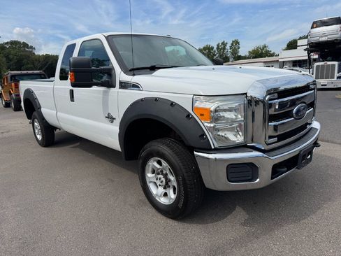 Used 2015 Ford F350 XLT AWD/4WD image 7