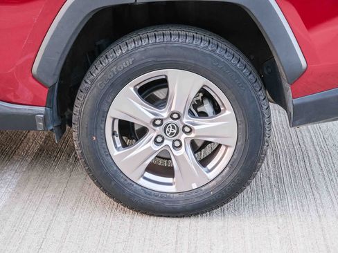 Certified 2023 Toyota RAV4 XLE w/ Convenience Package FWD image 9
