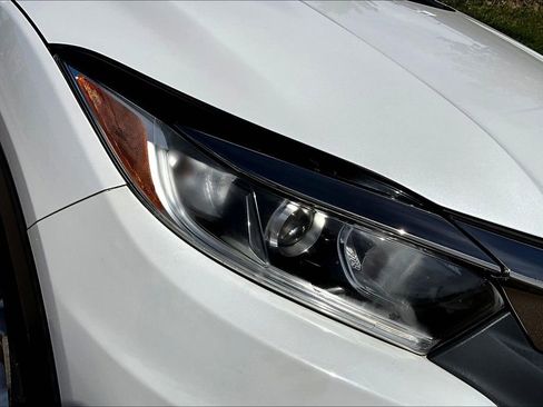 Used 2022 Honda HR-V LX image 31