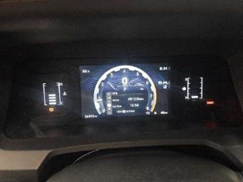 Used 2024 Toyota Tacoma SR RWD image 12