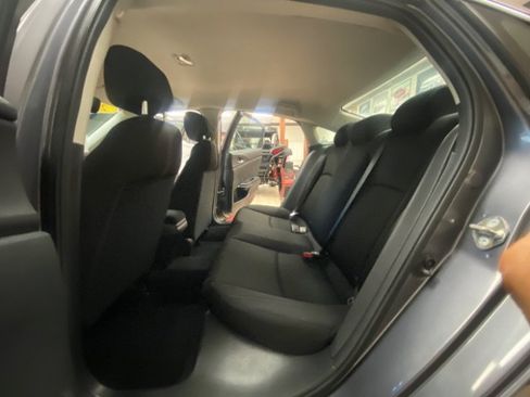 Used 2019 Honda Civic LX image 13