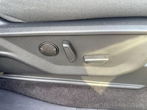 Used 2021 Ford F150 XLT w/ Equipment Group 302A High image 33