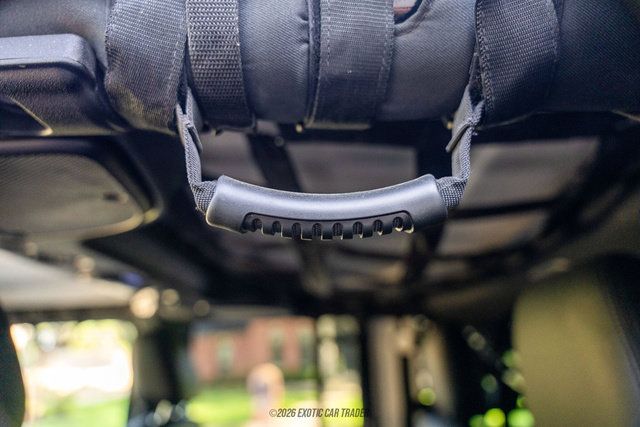 Used 2017 Jeep Wrangler Unlimited Rubicon w/ Connectivity Group AWD/4WD image 51