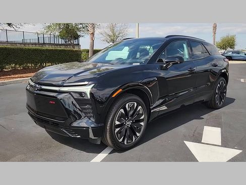 New 2026 Chevrolet Blazer EV RS image 16