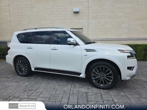 Used 2021 Nissan Armada Platinum w/ Captain's Chairs Package RWD image 1