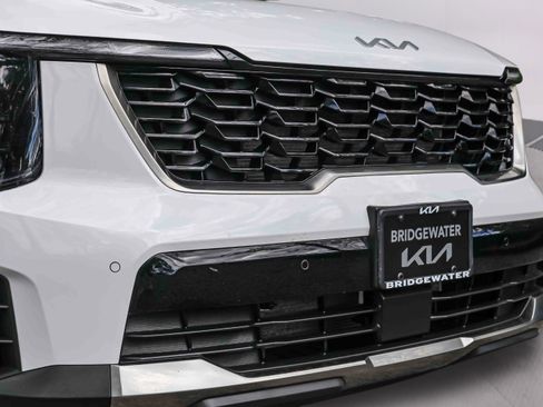 Certified 2026 Kia Sorento S w/ S Panoramic Sunroof Package FWD image 31