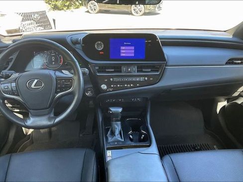 Used 2024 Lexus ES 350 w/ Premium Package FWD image 7