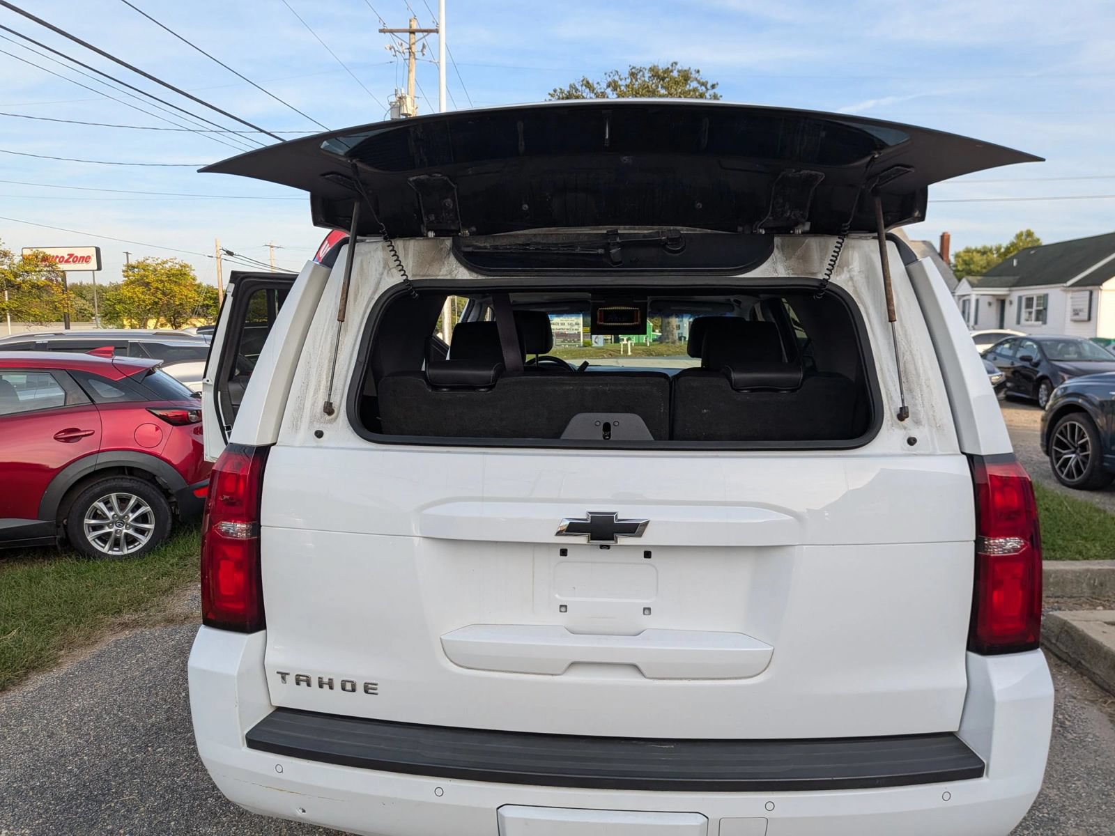 Used 2017 Chevrolet Tahoe LT w/ LT Signature Package AWD/4WD image 36