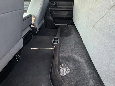 Used 2017 RAM 2500 Tradesman w/ Chrome Appearance Group AWD/4WD image 12